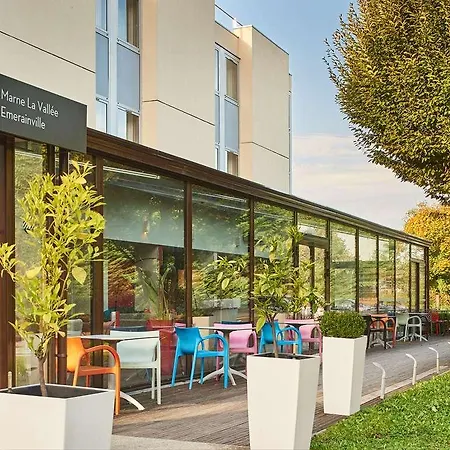 מלון Ibis Paris Marne La Vallee 3*
